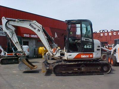 Bobcat 442 excavator zero tail swing 16000 lbs